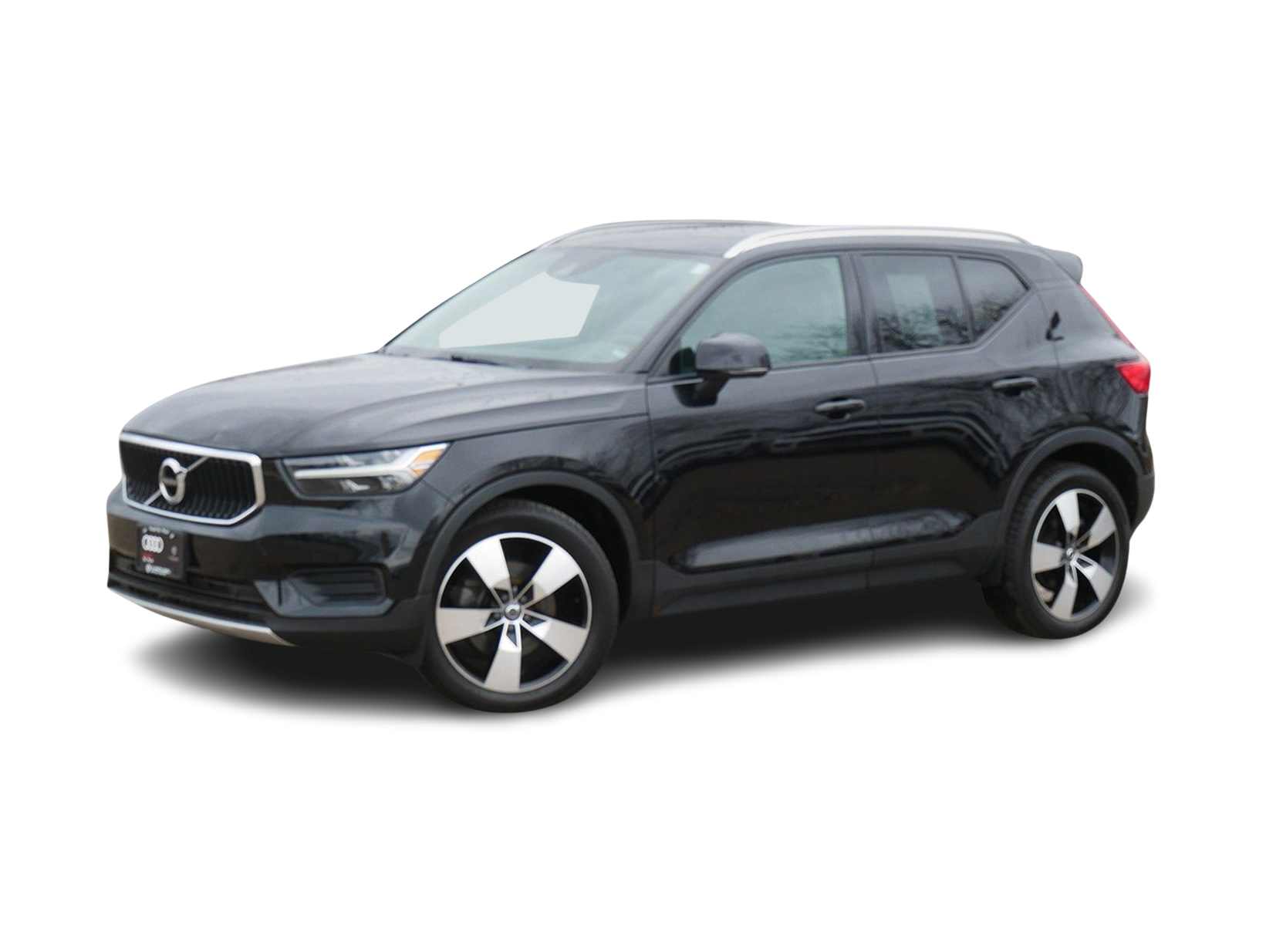 2020 Volvo XC40 T5 Momentum -
                  Maplewood, MN