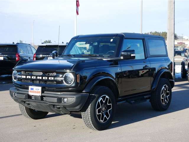 2023 Ford Bronco 2-Door Outer Banks