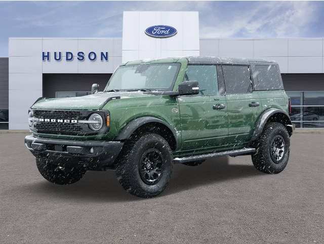 2022 Ford Bronco 4-Door Wildtrak's photo