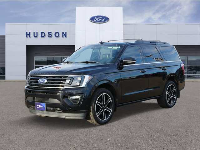 2019 Ford Expedition Limited's photo