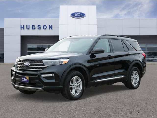 2022 Ford Explorer XLT's photo