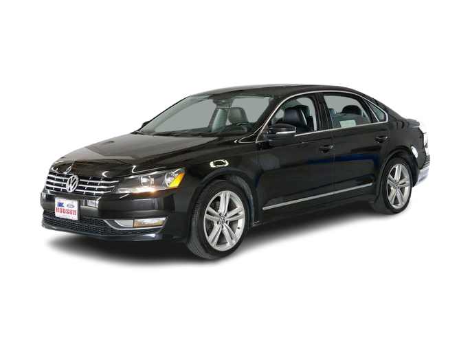 2015 Volkswagen Passat SEL -
                  Hudson, WI