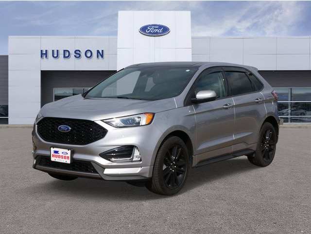 2024 Ford Edge ST-Line's photo