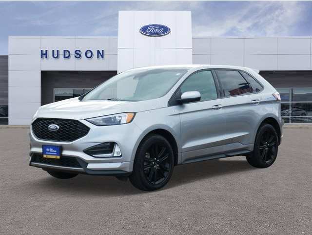 2024 Ford Edge ST-Line's photo