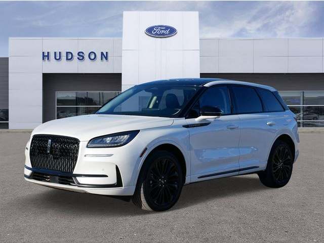 2023 Lincoln Corsair Base