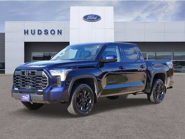 2024 Toyota Tundra Limited's photo