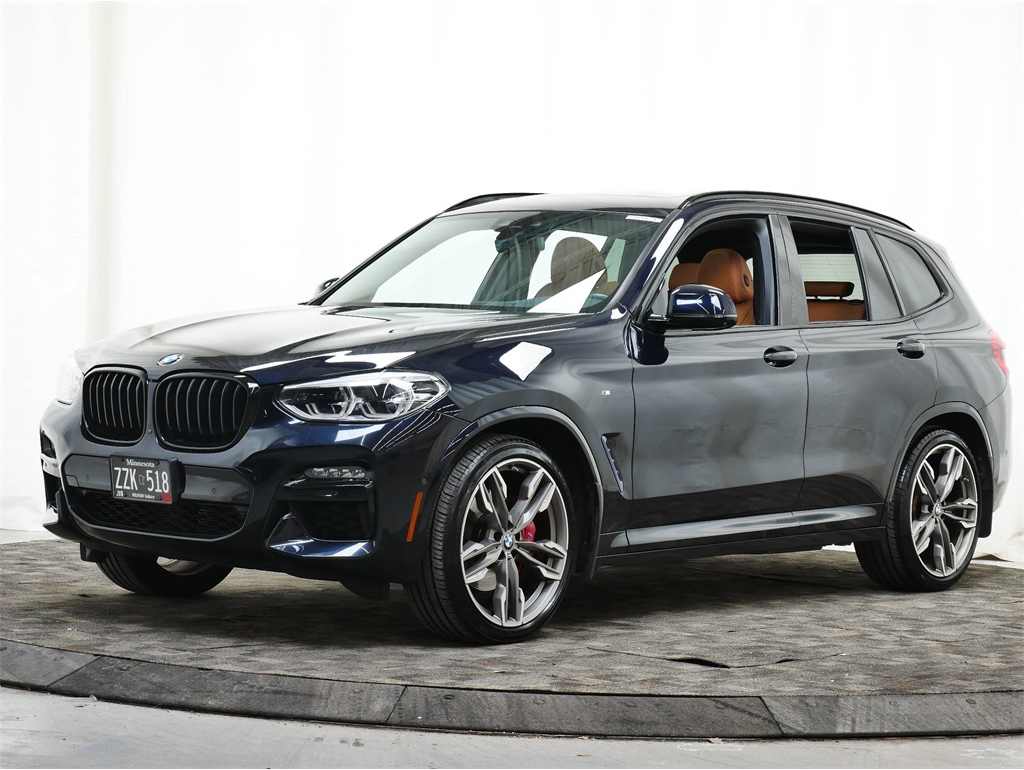 2021 BMW X3 40i's photo