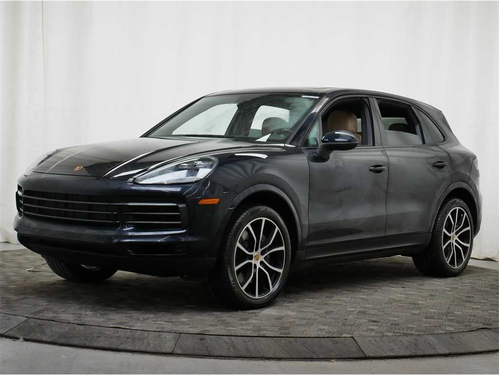 2023 Porsche Cayenne Base