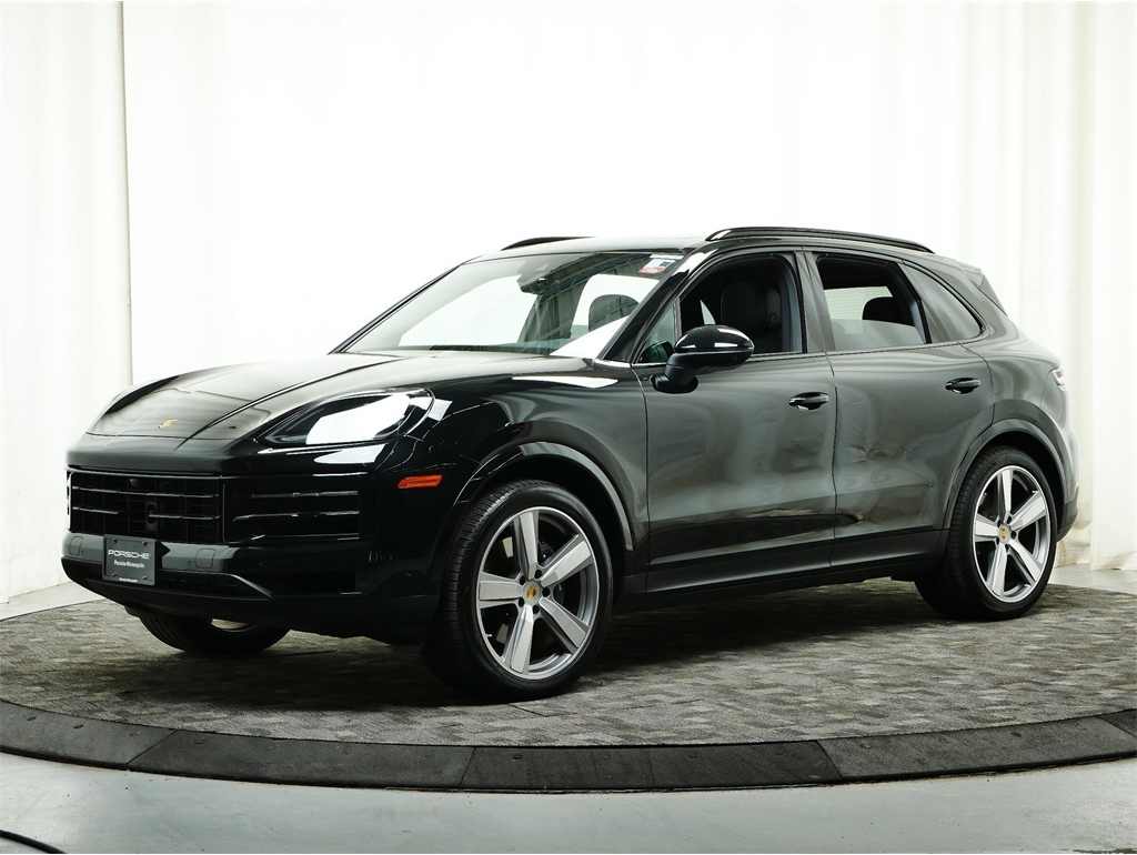 2024 Porsche Cayenne Base