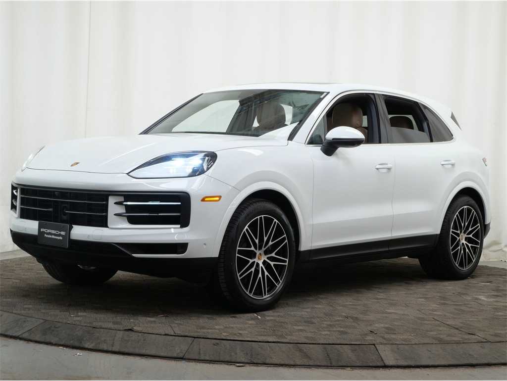 2025 Porsche Cayenne Base