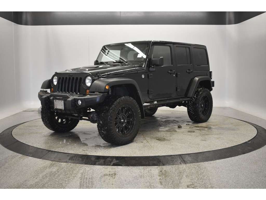 2013 Jeep Wrangler Unlimited Sahara's photo