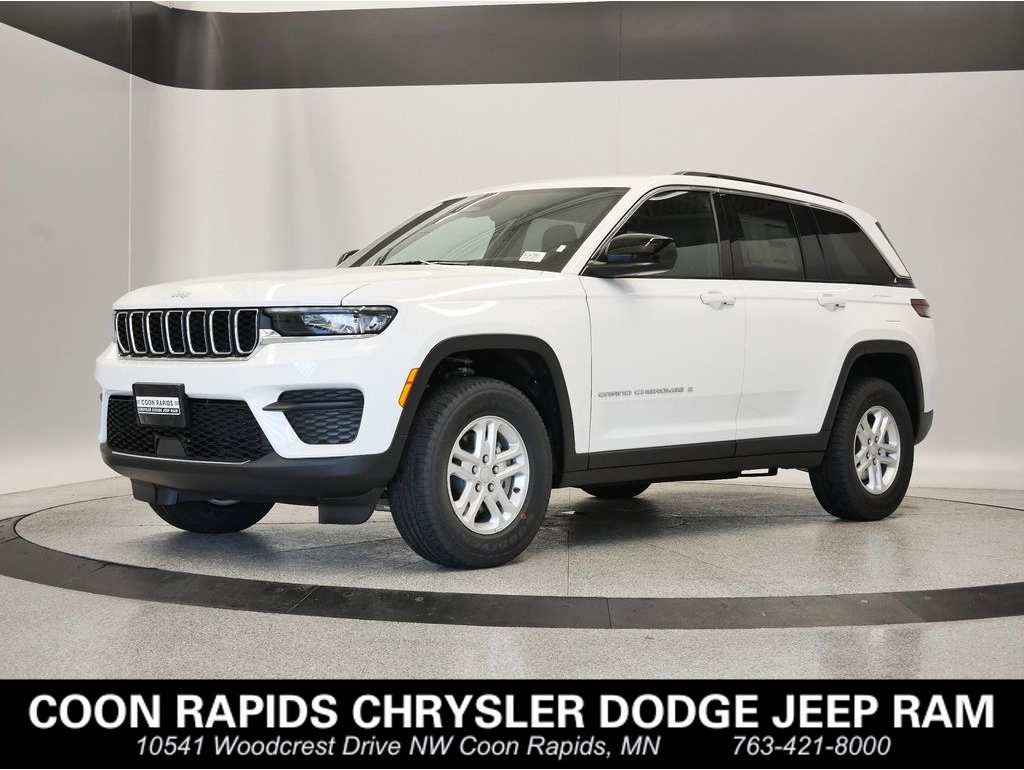 2025 Jeep Grand Cherokee Laredo's photo