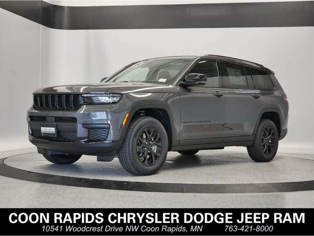 2025 Jeep Grand Cherokee L Altitude's photo
