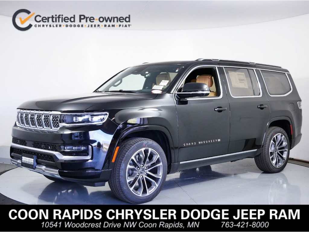 2023 Jeep Grand Wagoneer Series III's photo