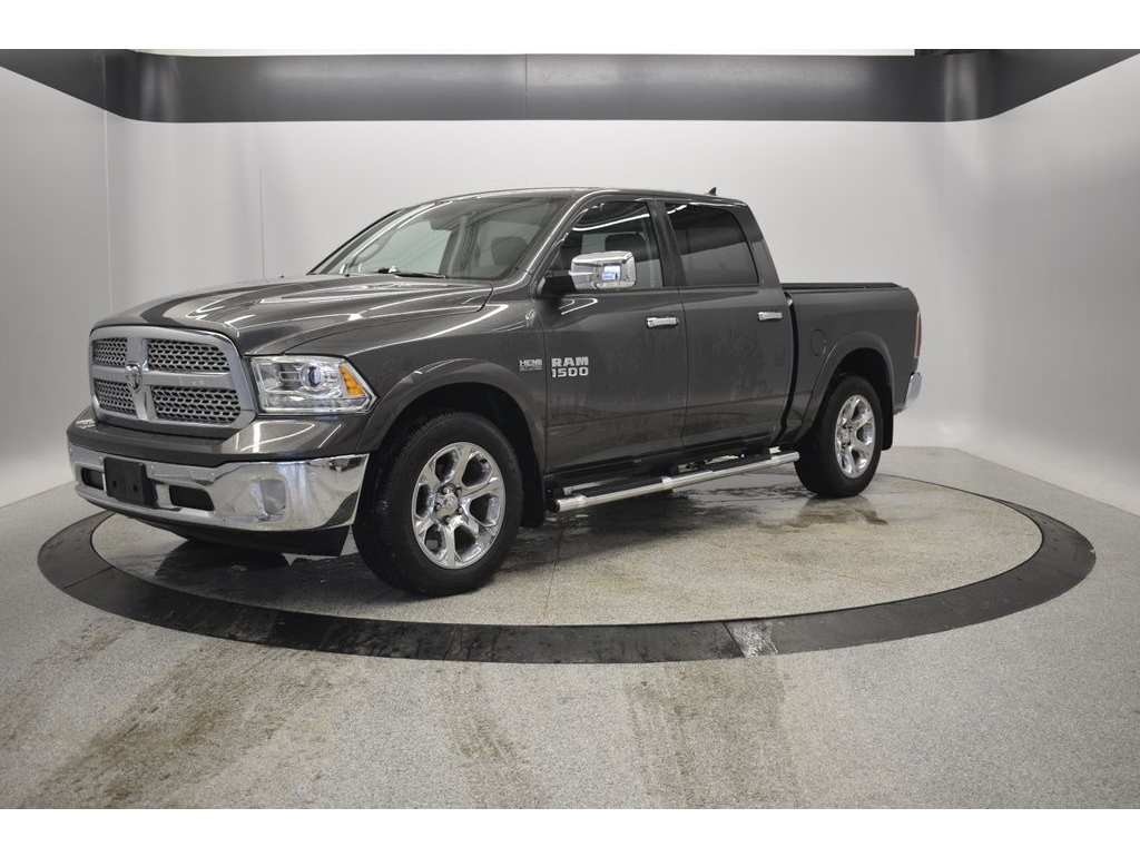 2017 RAM Ram 1500 Pickup Laramie's photo