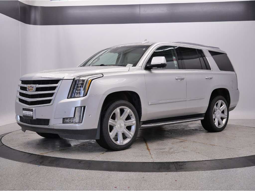 2018 Cadillac Escalade Luxury