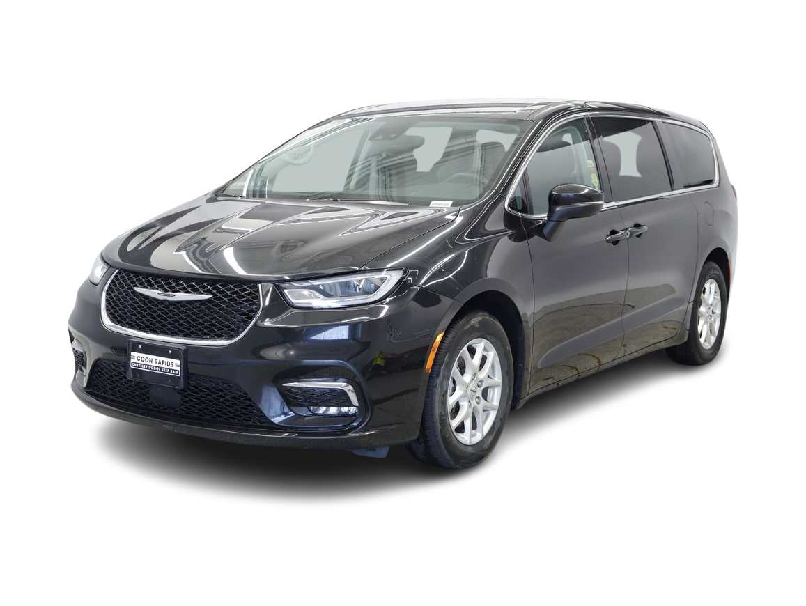Thumbnail: 2023 Chrysler Pacifica - 1