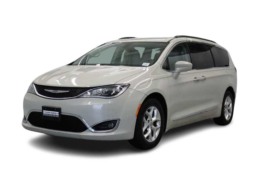 2017 Chrysler Pacifica Touring L -
                  Coon Rapids, MN