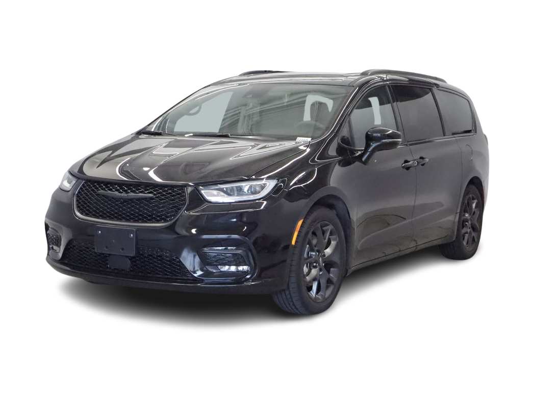 Thumbnail: 2025 Chrysler Pacifica - 1