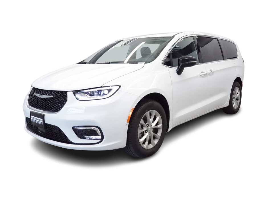 Thumbnail: 2026 Chrysler Pacifica - 1