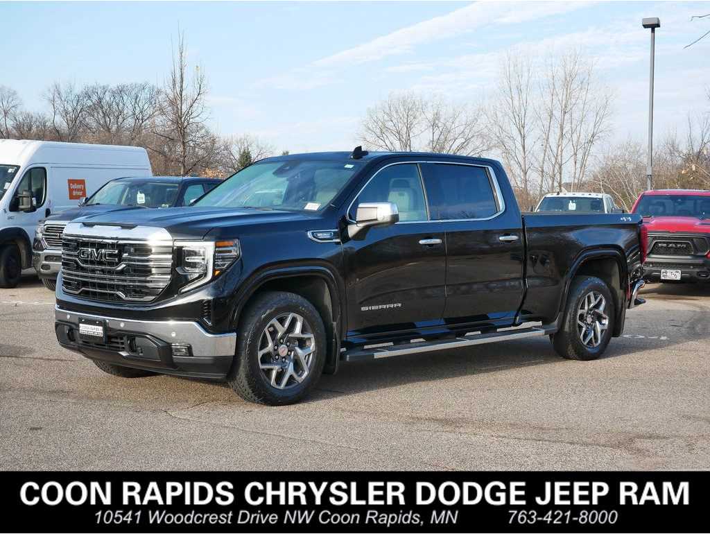 2023 GMC Sierra 1500 SLT's photo