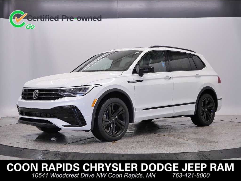 2023 Volkswagen Tiguan SE R-LINE BLACK