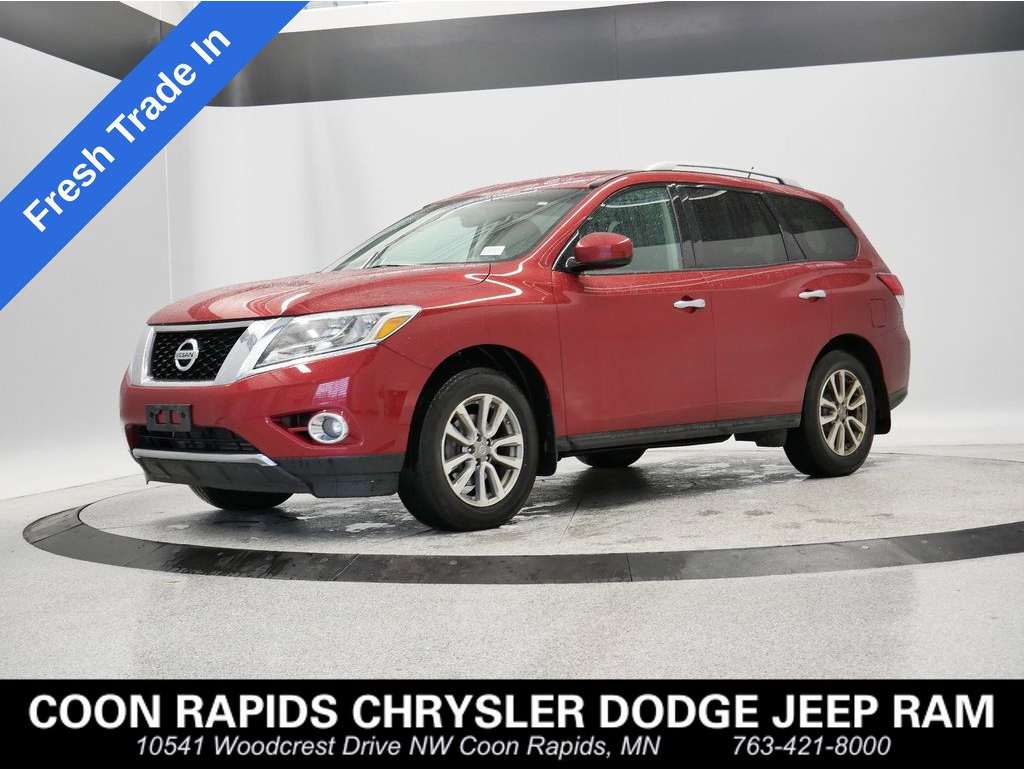 2015 Nissan Pathfinder SV