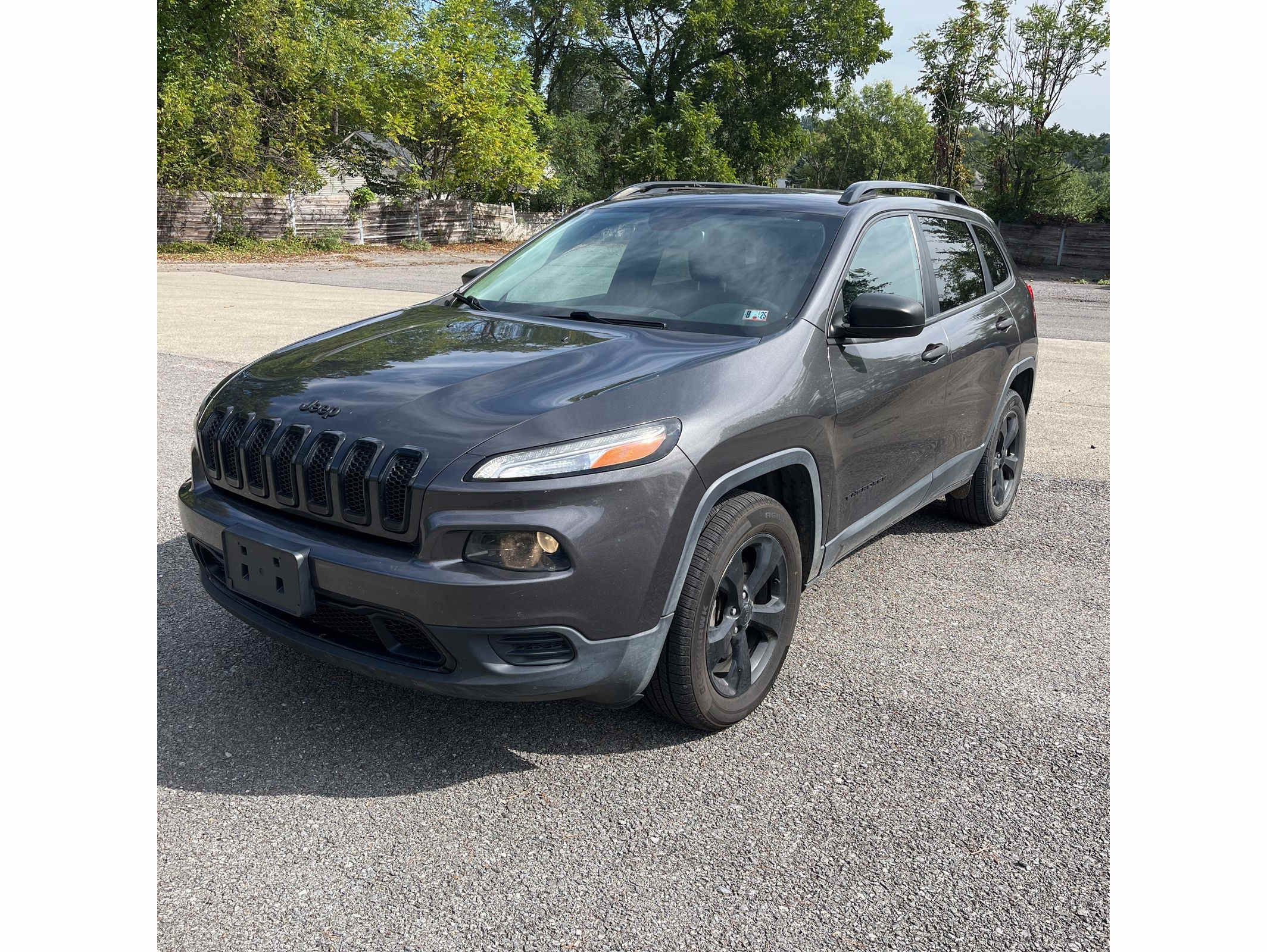 2016 Jeep Cherokee Sport Altitude