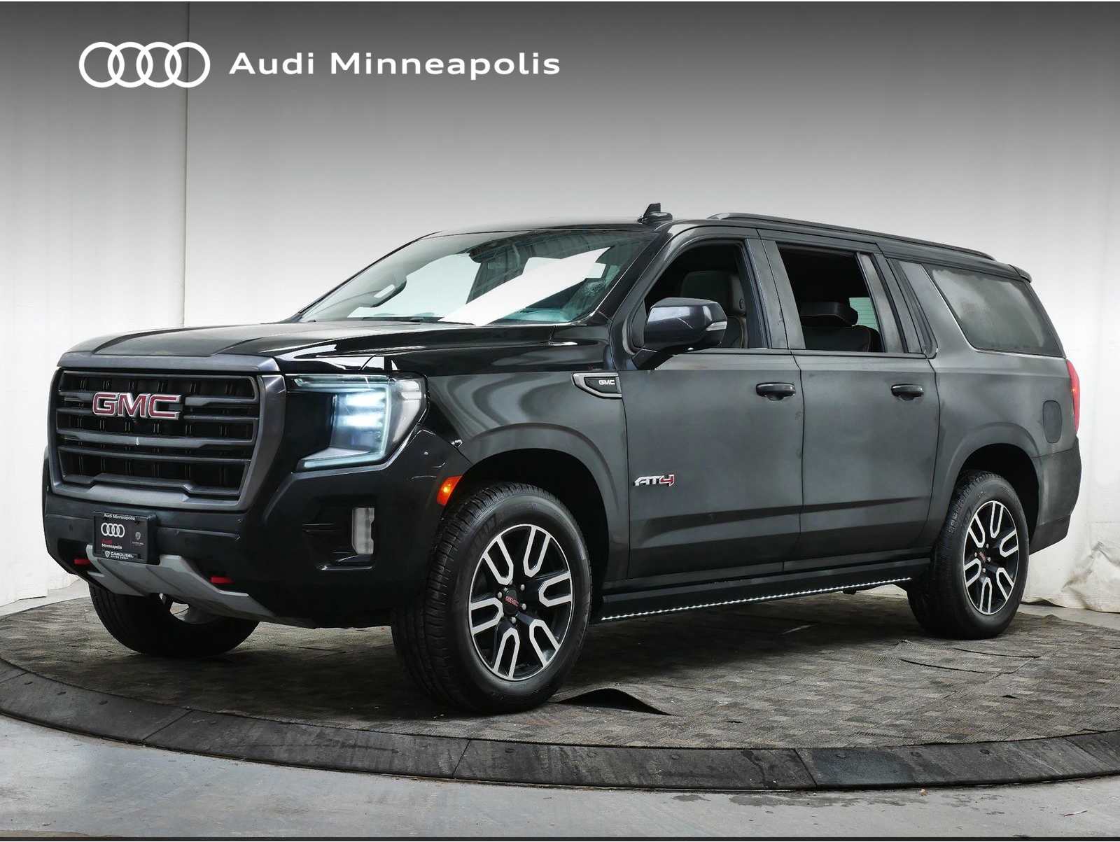 2021 GMC Yukon XL AT4's photo