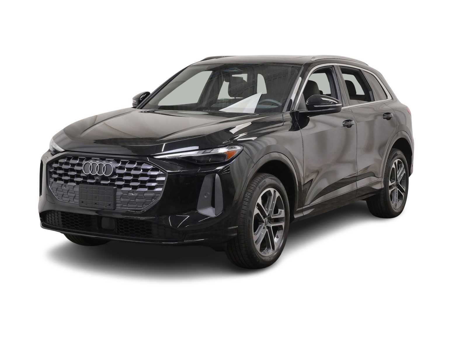 Thumbnail: 2025 Audi Q5 - 1