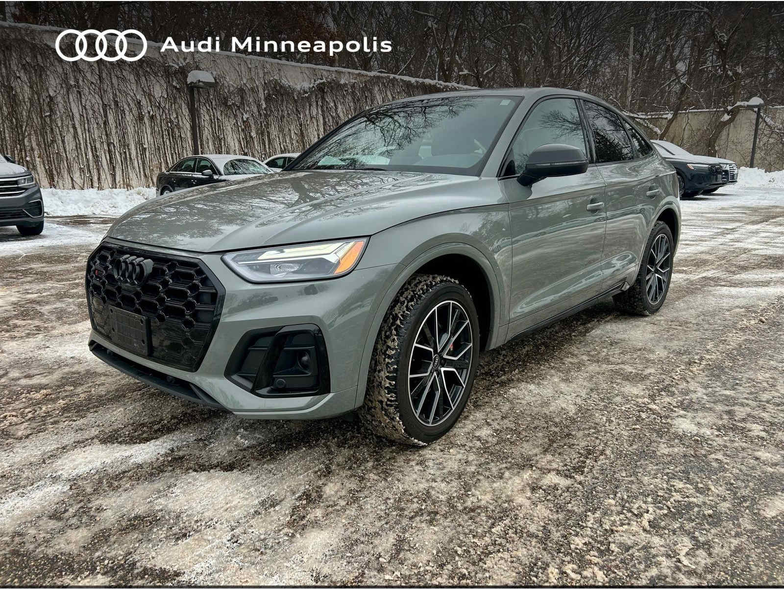 2022 Audi SQ5 Sportback Premium Plus's photo