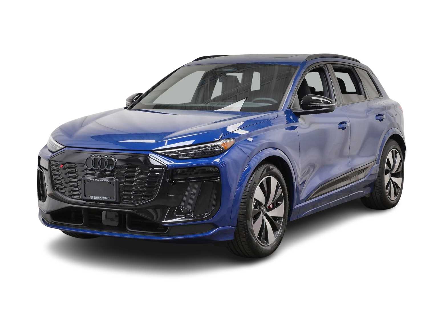 Thumbnail: 2027 Audi SQ6 e-tron - 1