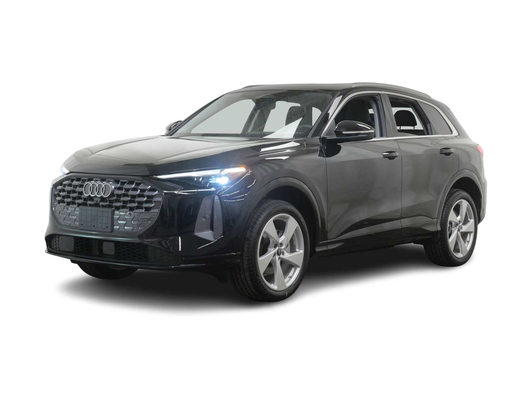 Thumbnail: 2025 Audi Q5 - 1