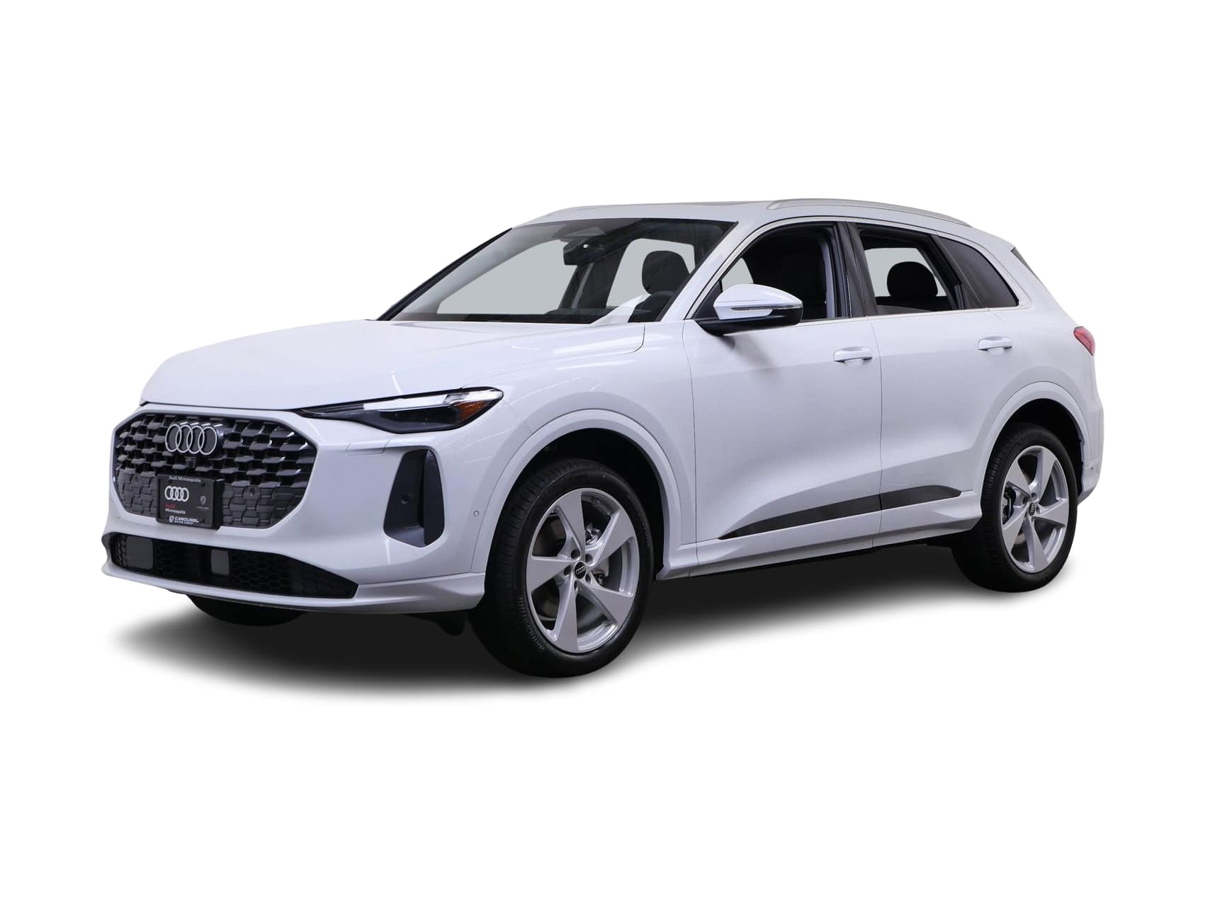 Thumbnail: 2026 Audi Q5 - 1