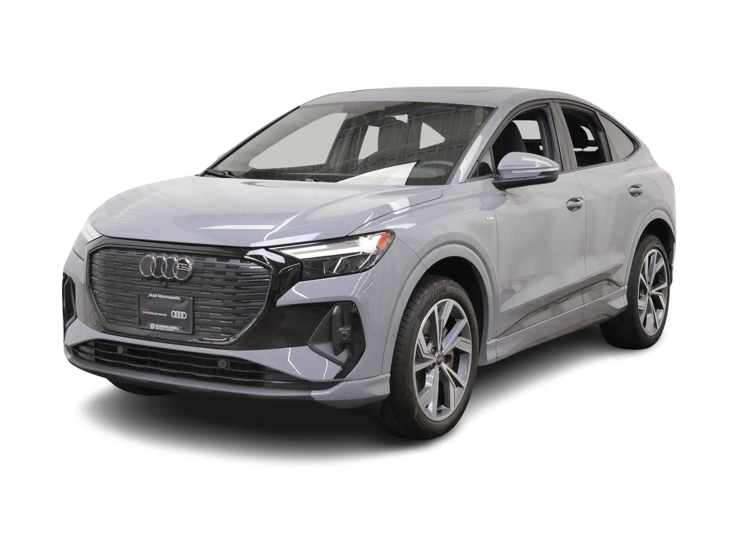 Thumbnail: 2023 Audi Q4 e-tron - 1