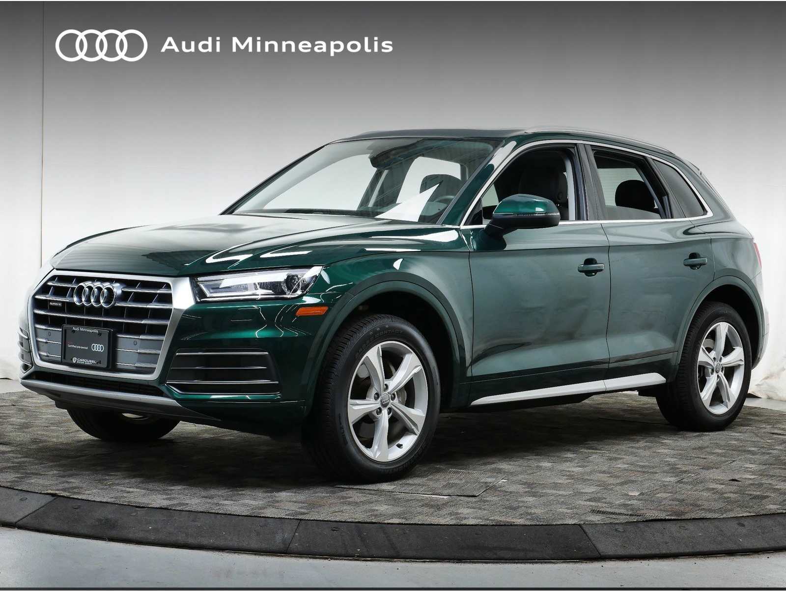 2020 Audi Q5 Premium's photo
