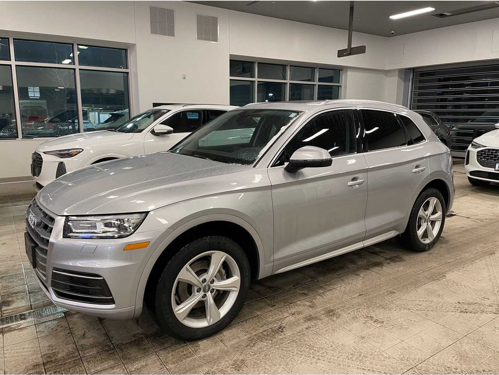 2020 Audi Q5 Premium's photo