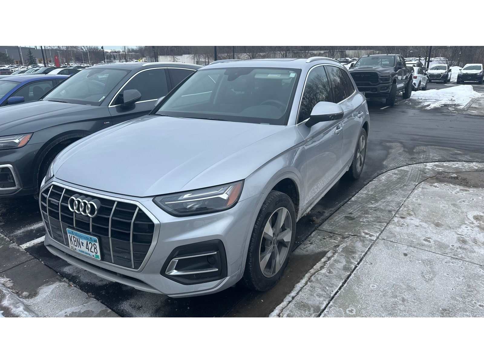 2023 Audi Q5 Premium Plus's photo