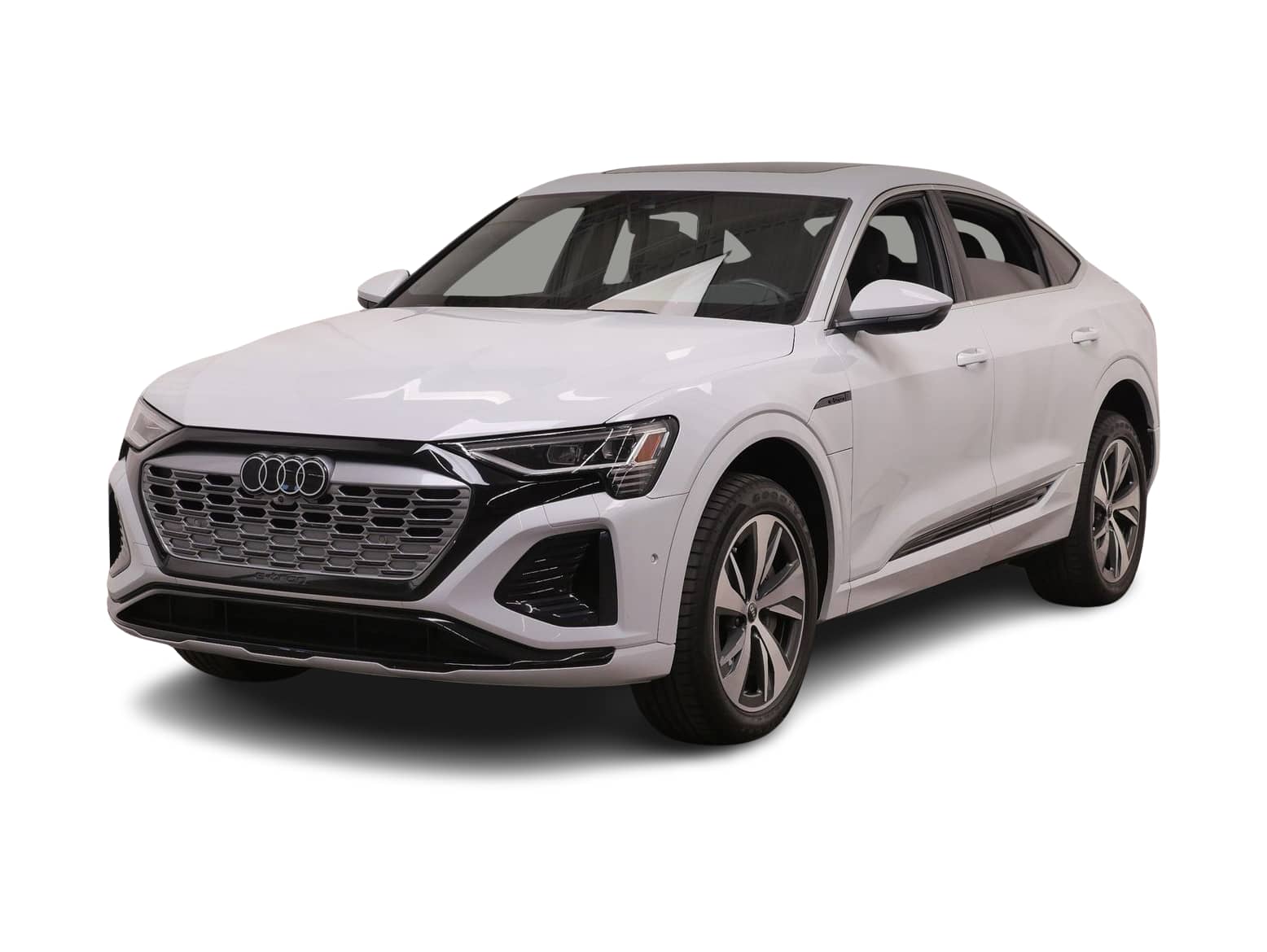 2024 Audi Q8 e-tron Premium -
                  Minneapolis, MN