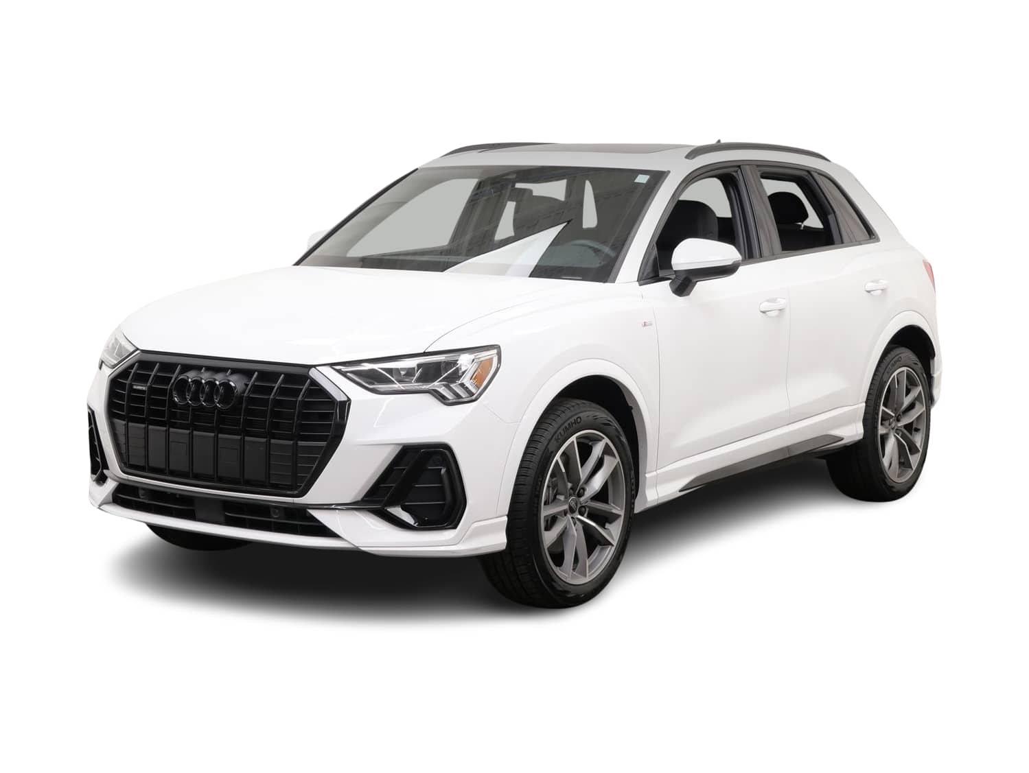 Thumbnail: 2023 Audi Q3 - 1