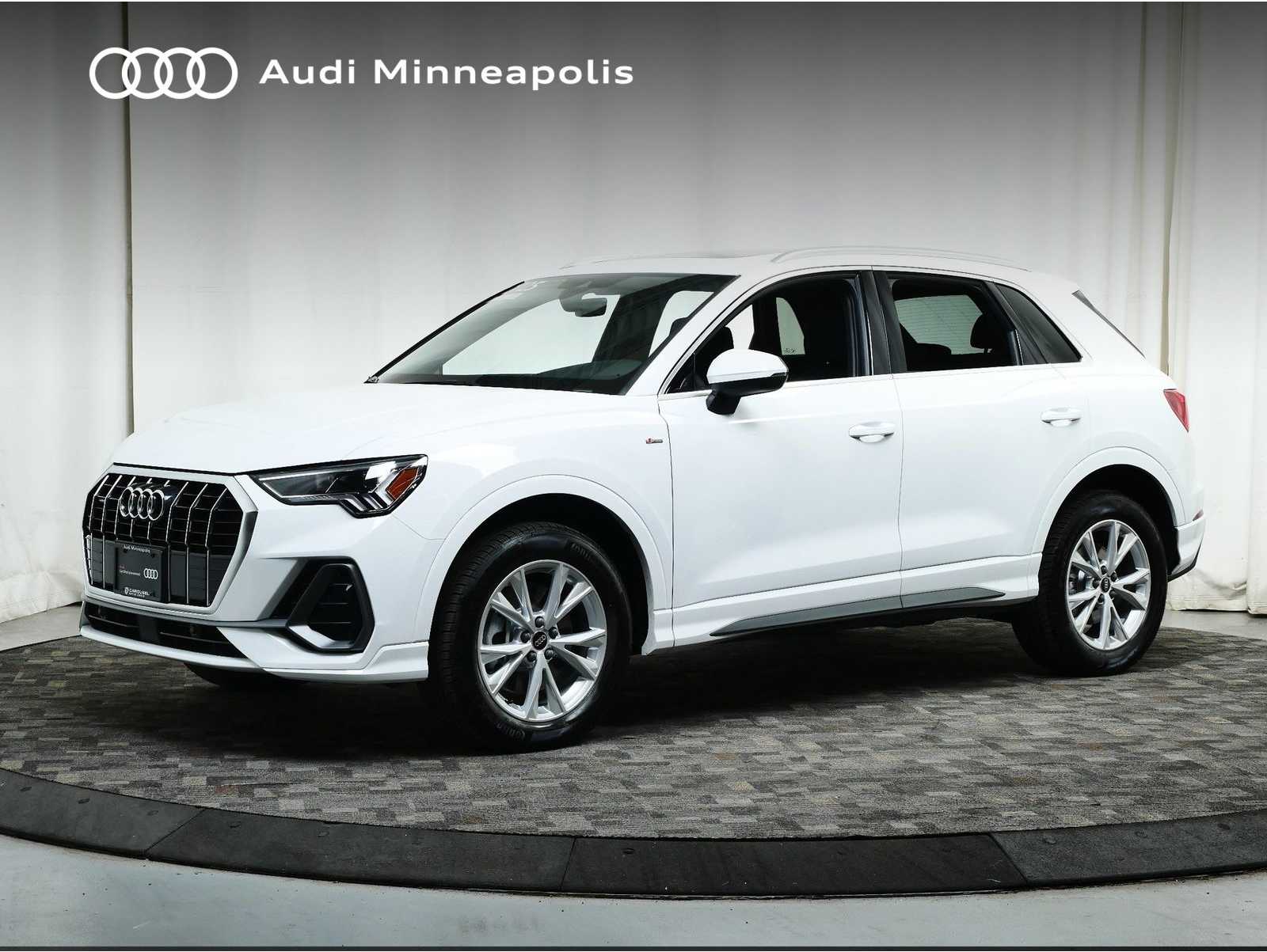 2025 Audi Q3 S Line Premium