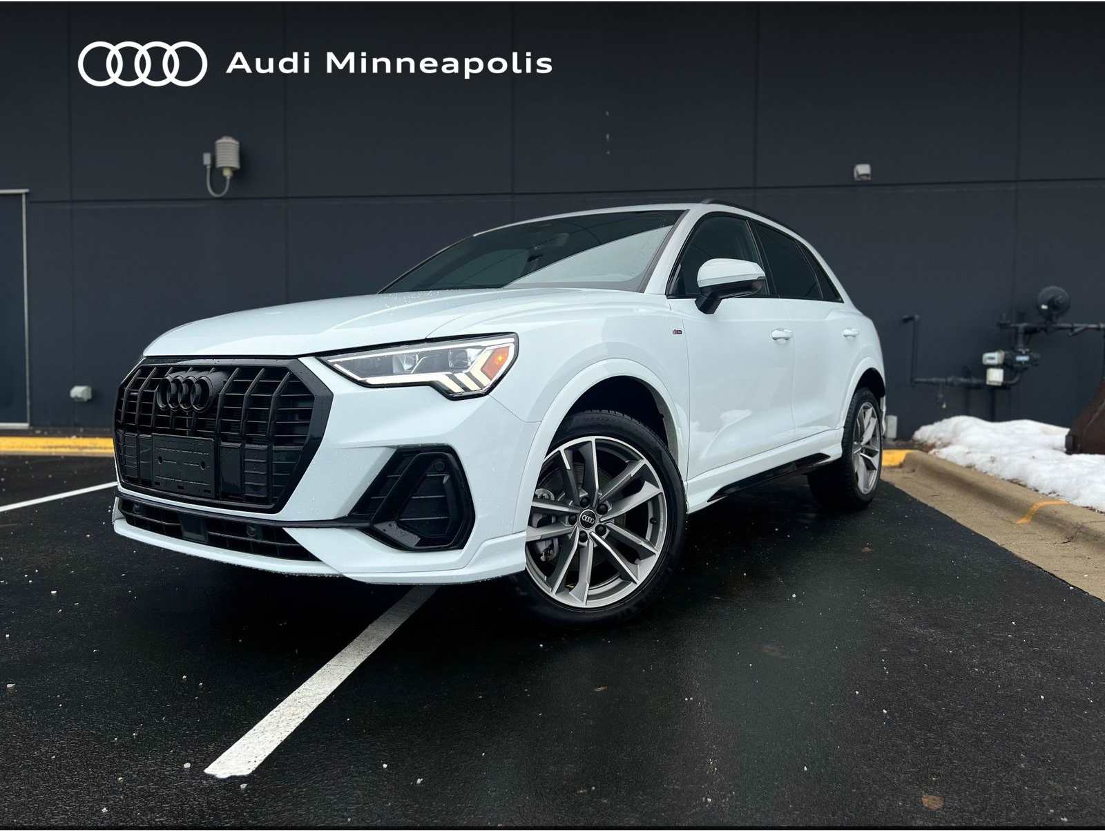 2025 Audi Q3 S Line Premium's photo