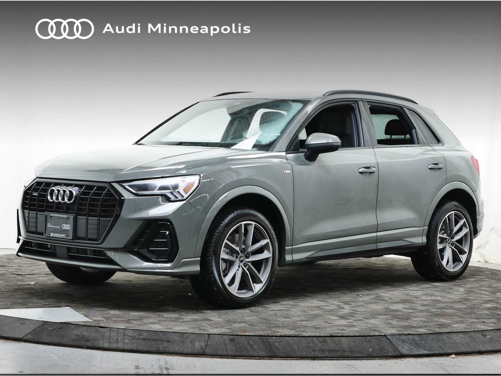 2025 Audi Q3 S Line Premium's photo