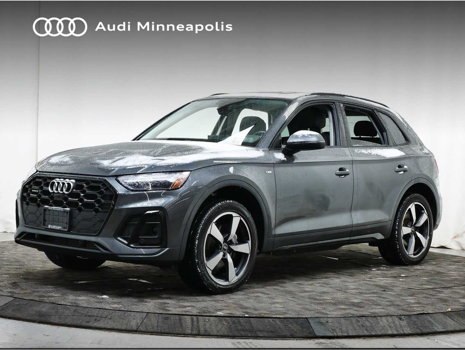 2023 Audi Q5 Premium Plus's photo