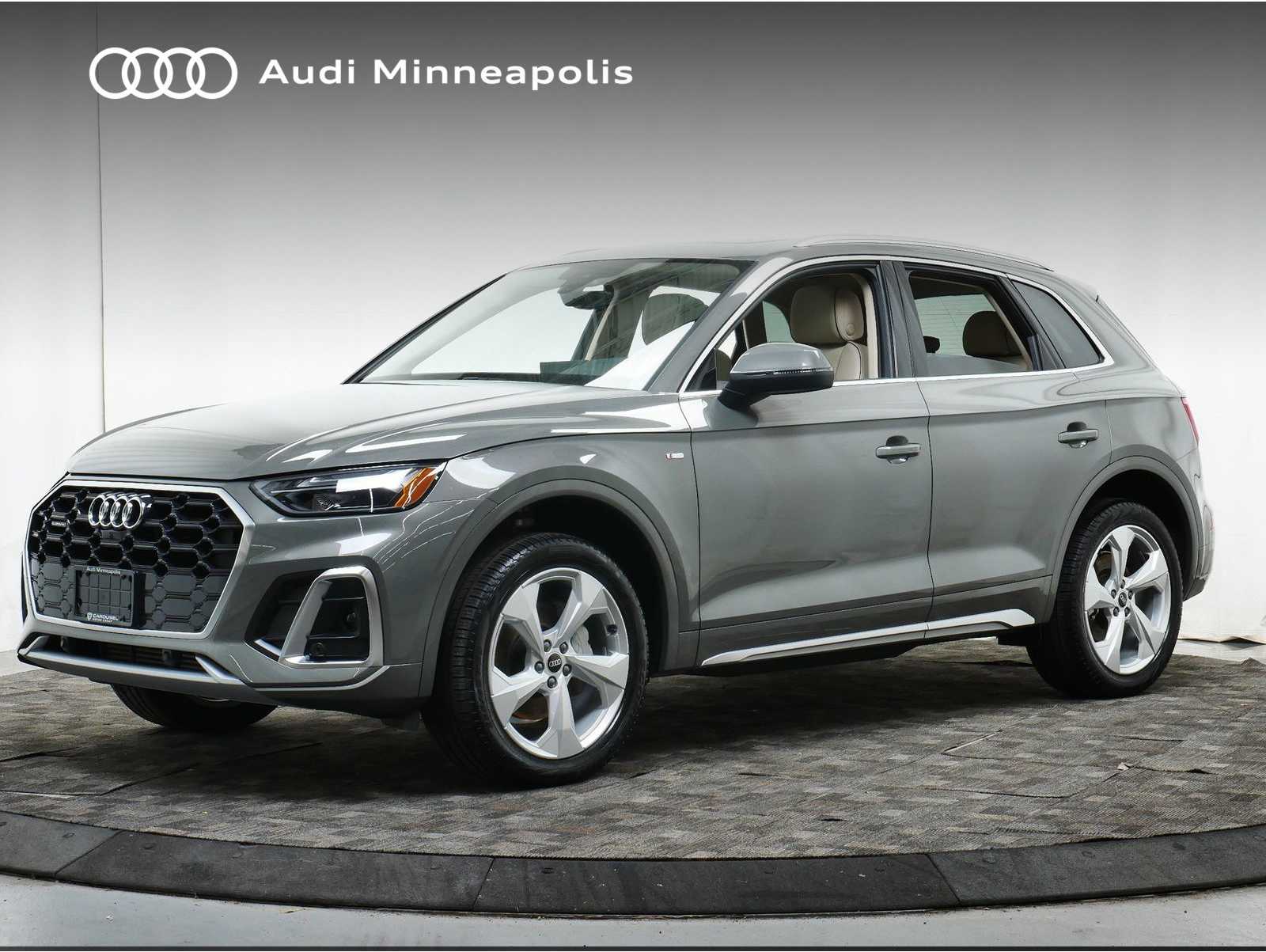 2025 Audi Q5 Premium Plus's photo