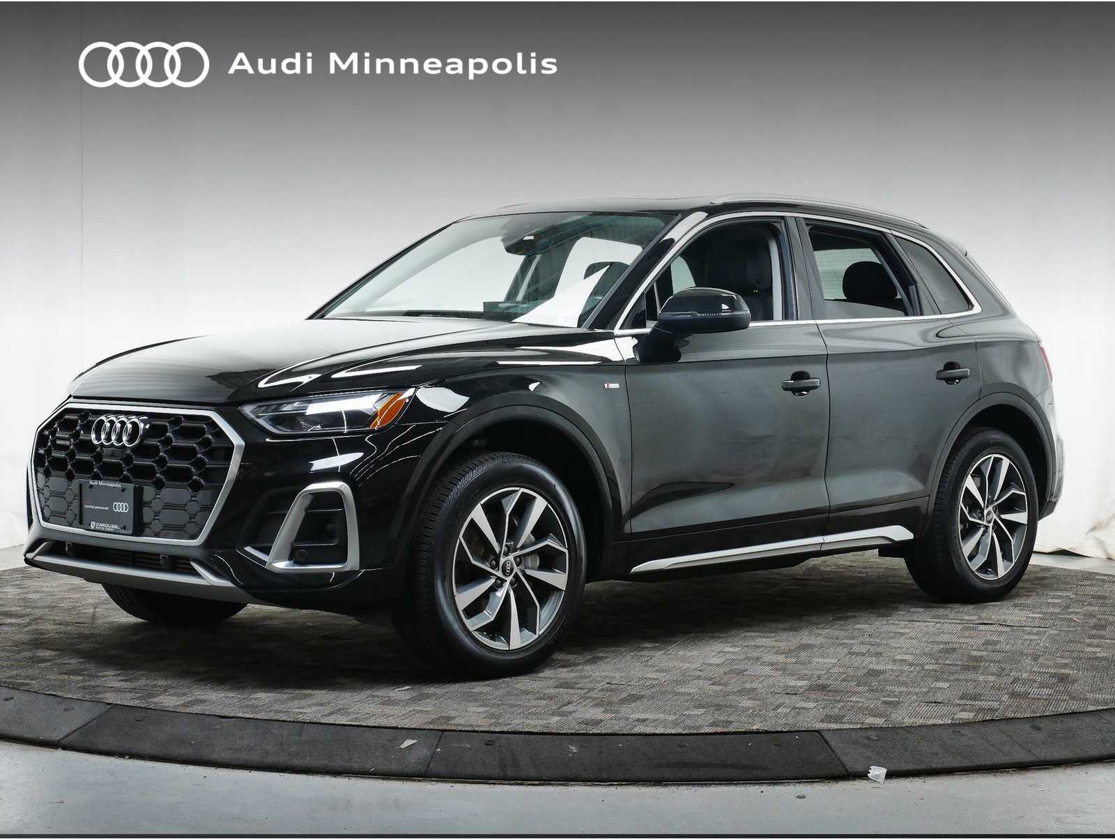 2023 Audi Q5 Premium Plus