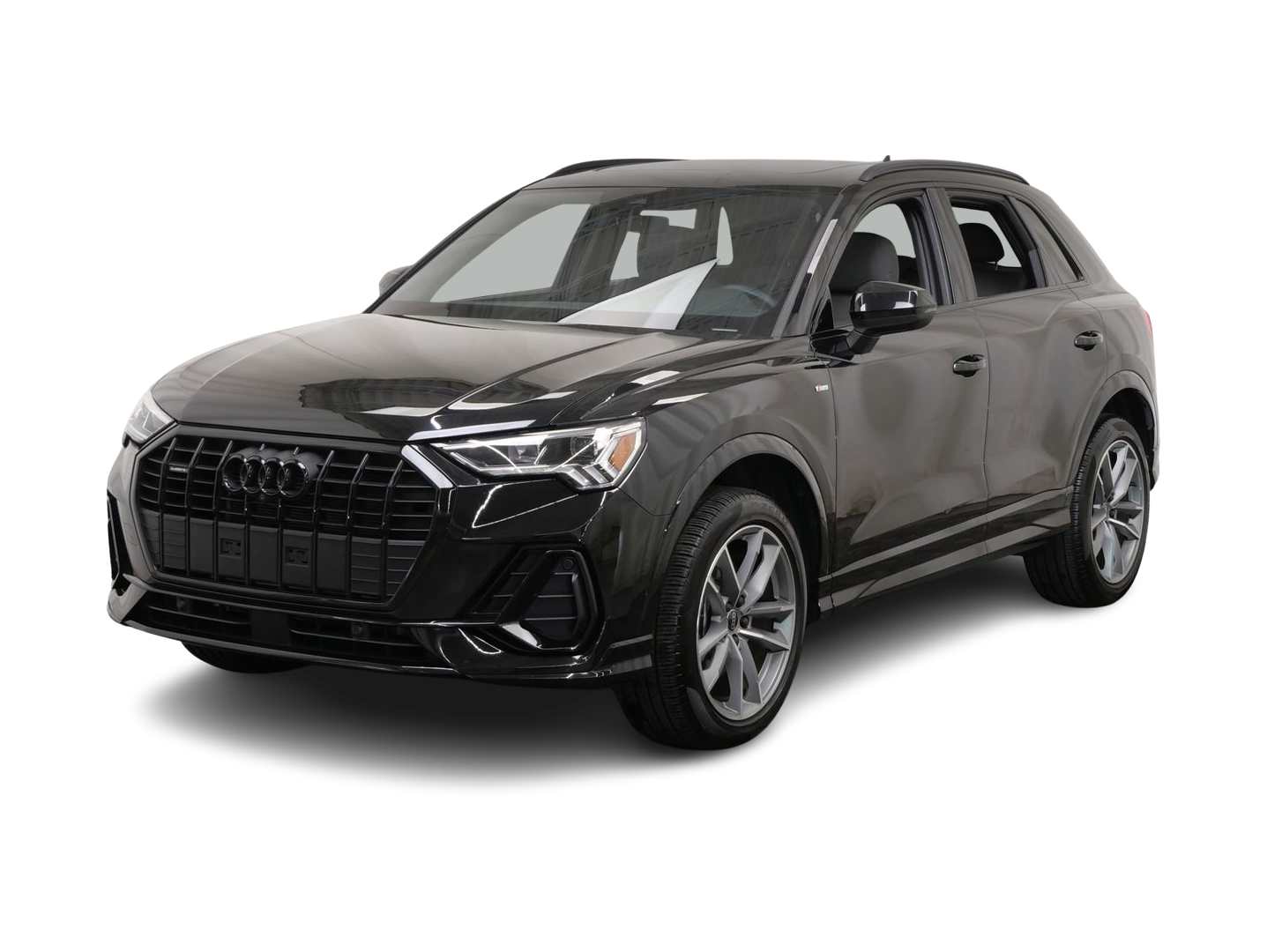 Thumbnail: 2023 Audi Q3 - 1