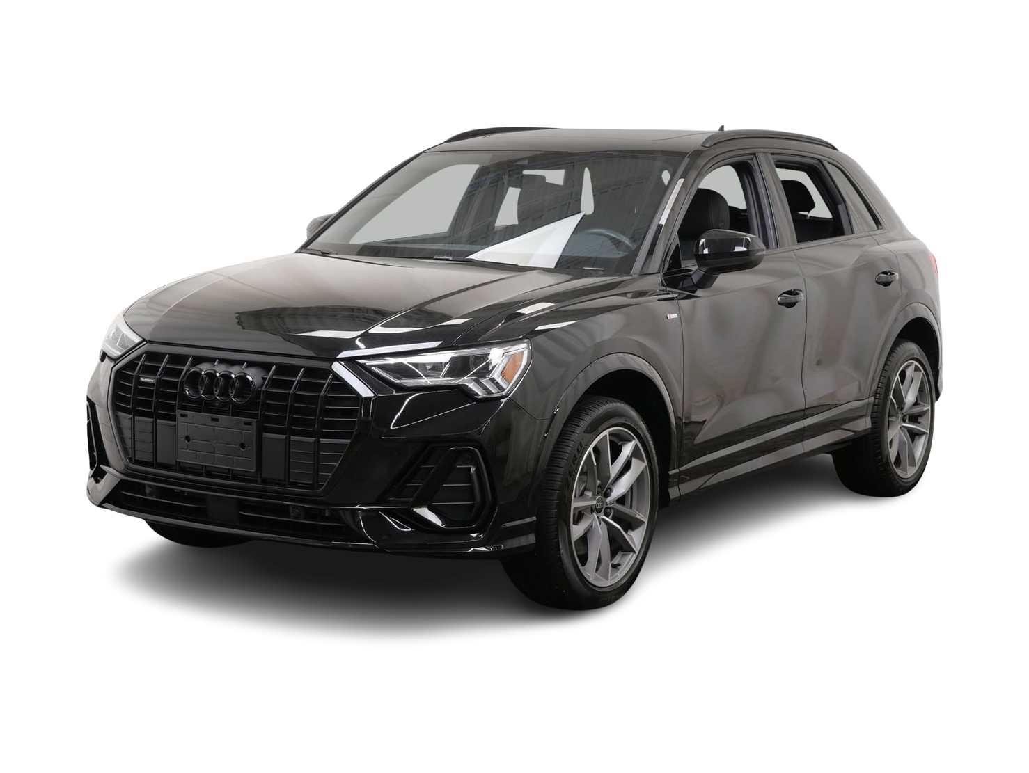 Thumbnail: 2023 Audi Q3 - 1
