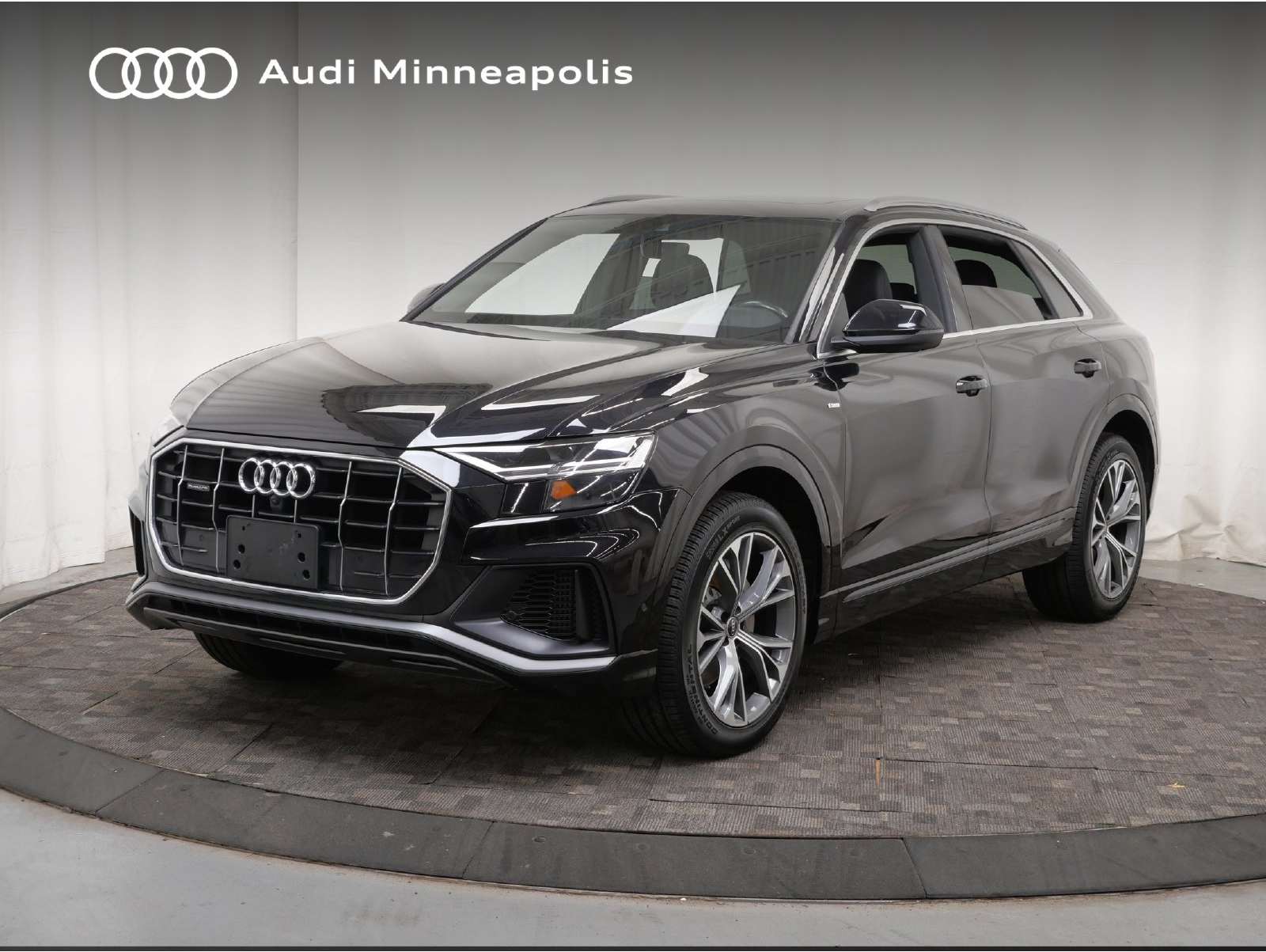 2021 Audi Q8
