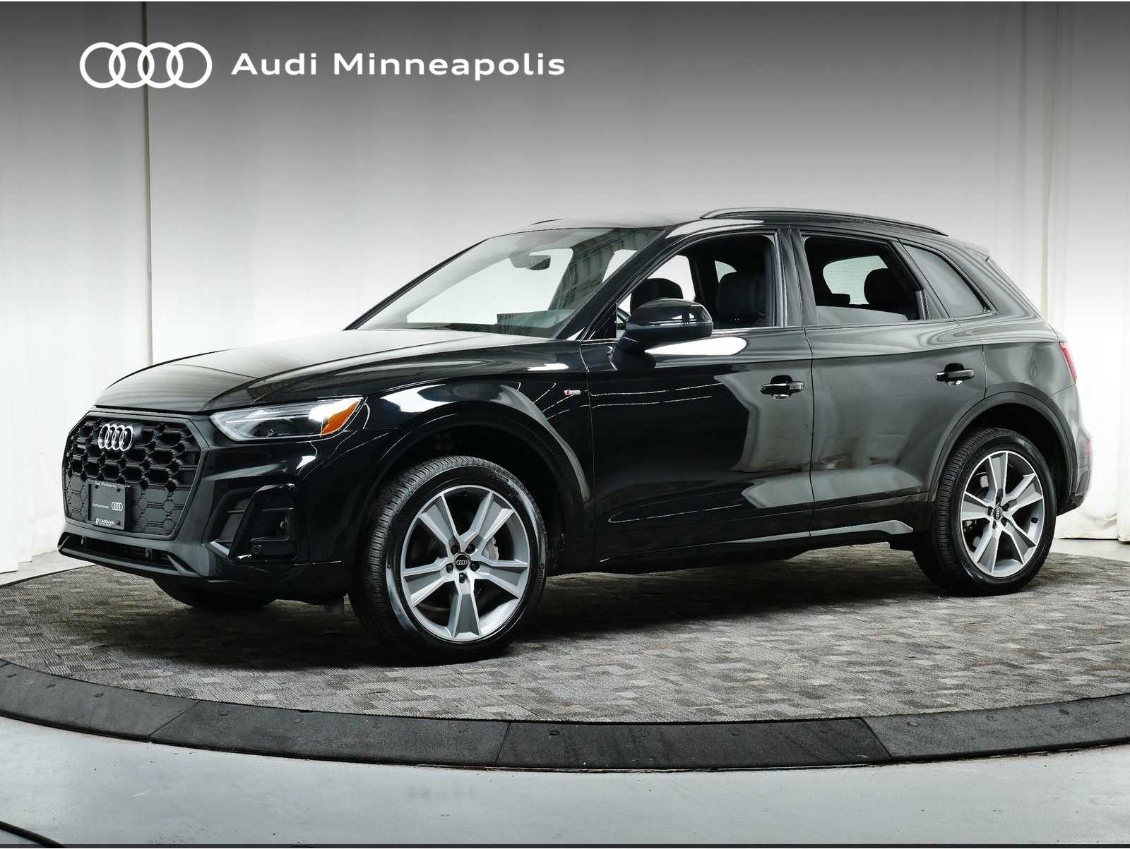 2025 Audi Q5 Premium